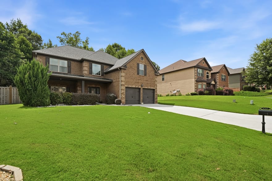 8747 Puett Drive, Douglasville, Georgia
