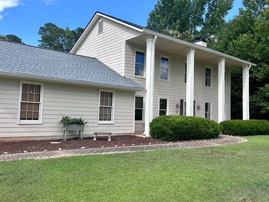 200 Hedgewood Court, Peachtree City, Georgia