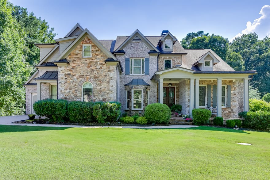 1373 Mountain Lake Drive, Auburn, Georgia