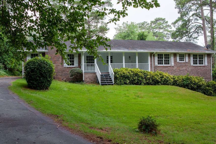 2016 Gibralter Way, Conyers, Georgia