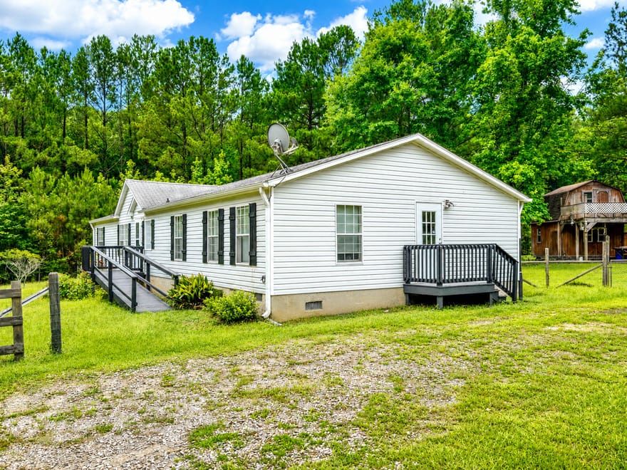 141 Gamecock Way, Barnesville, Georgia