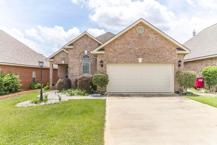 504 Eagle Springs Drive, Centerville, Georgia