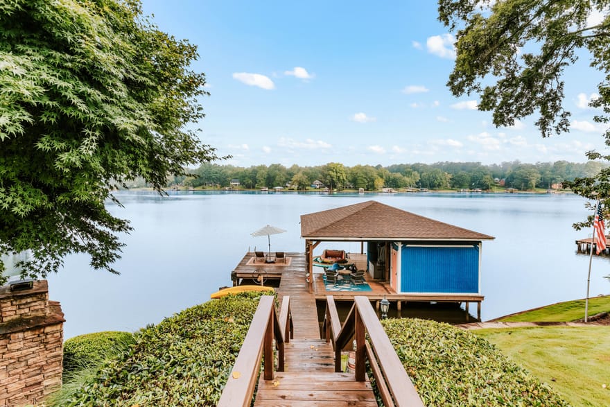 155 Honeysuckle Road NW, Milledgeville, Georgia