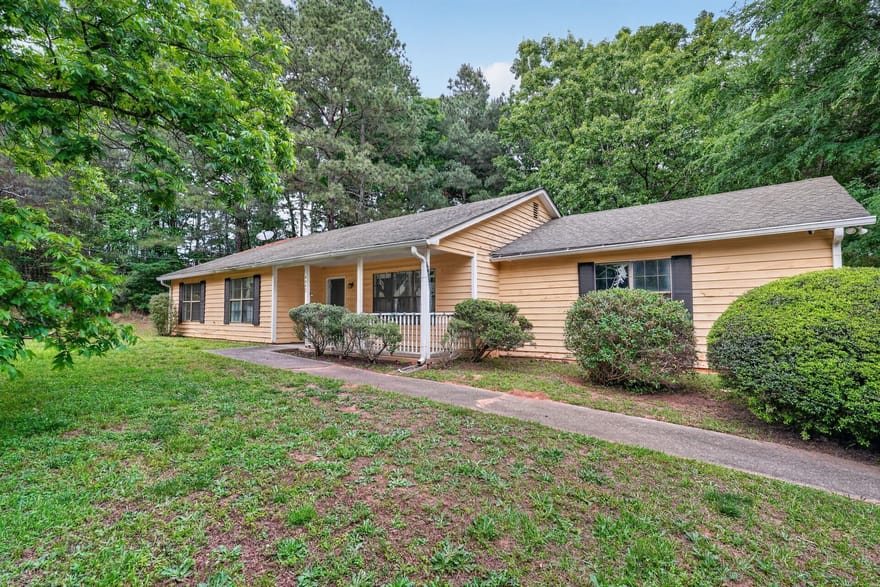 4442 Lombard Road, Ellenwood, Georgia