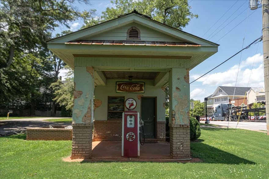 7 & 18 Main Street, Watkinsville, Georgia