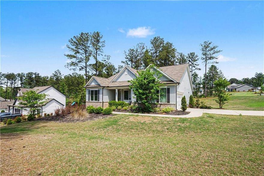 2304 Margaux Court, Monroe, Georgia