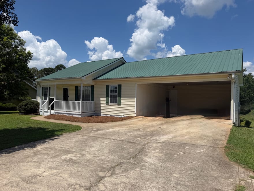 2124 Broad Street, Statham, Georgia