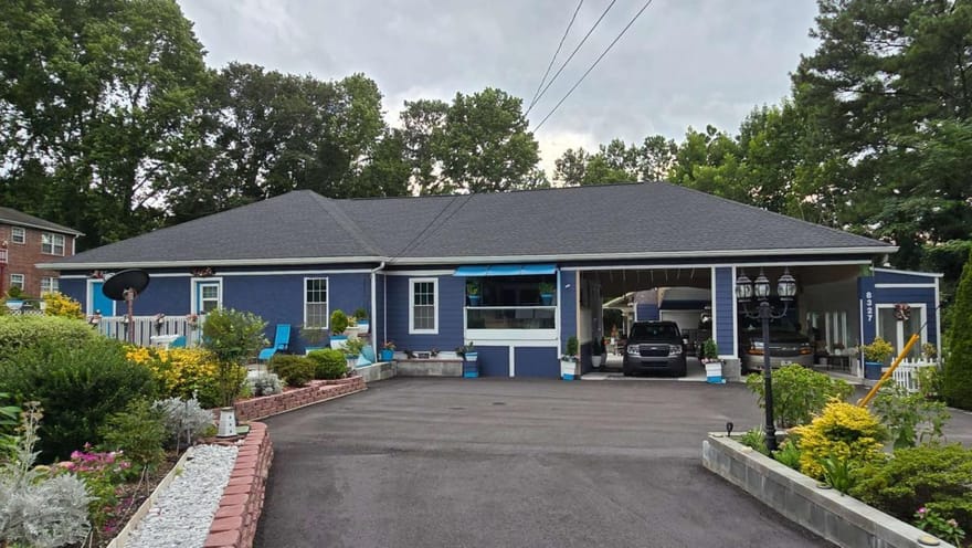 8325/8327 Chicago Avenue, Douglasville, Georgia