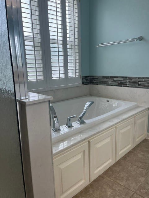 106 S Cambridge Drive, Milledgeville, Georgia