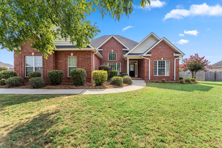 102 Rosemary Court, Warner Robins, Georgia