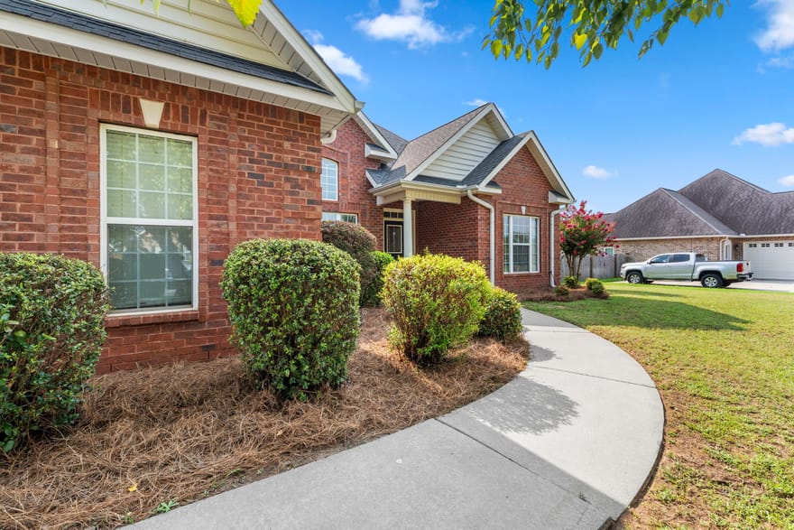 102 Rosemary Court, Warner Robins, Georgia
