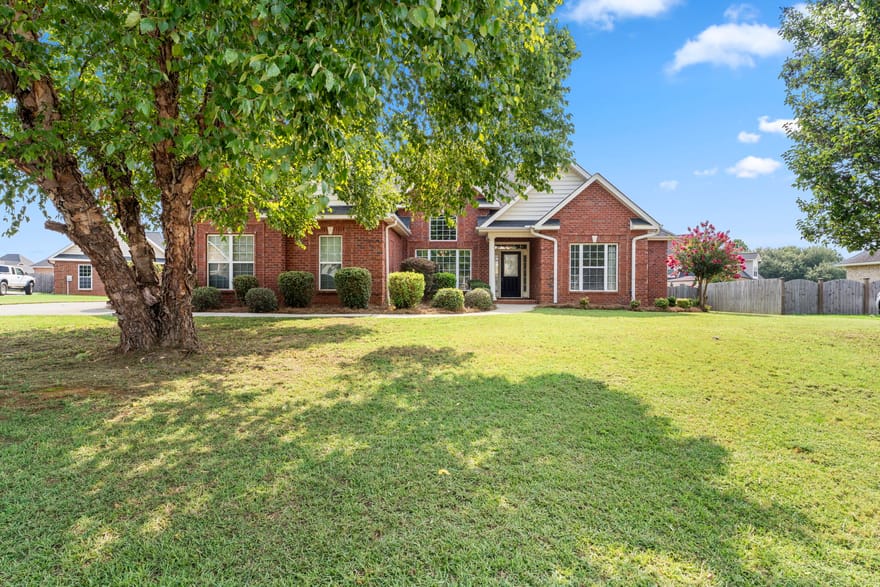 102 Rosemary Court, Warner Robins, Georgia
