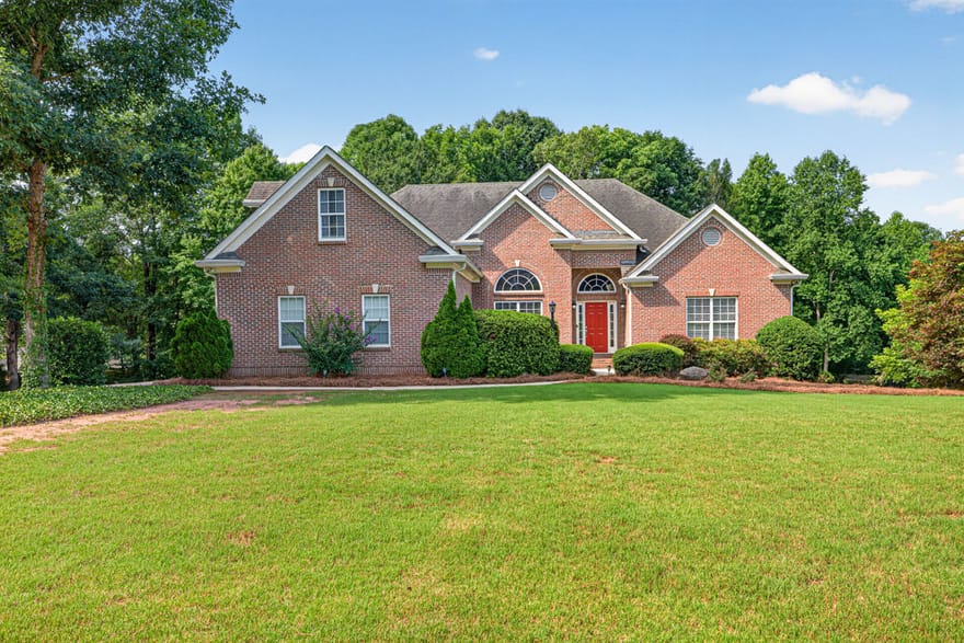 1403 Lull Water Court, Hoschton, Georgia
