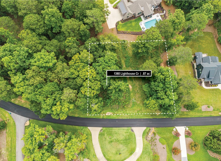 1360 Lighthouse Circle, Greensboro, Georgia