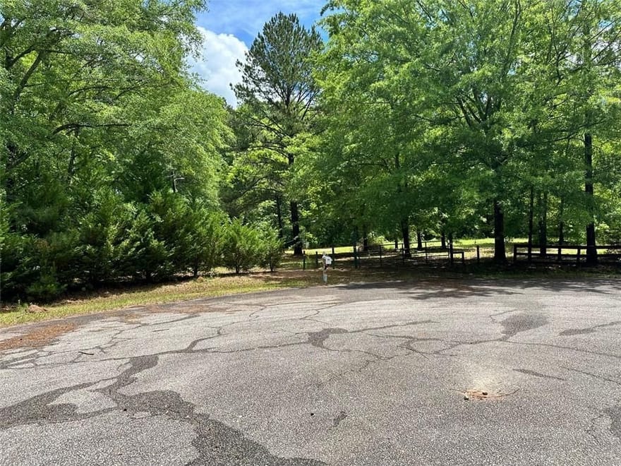 234 Vaughn Circle, Griffin, Georgia
