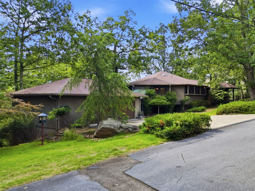 214 Ponderosa Lane, Waleska, Georgia