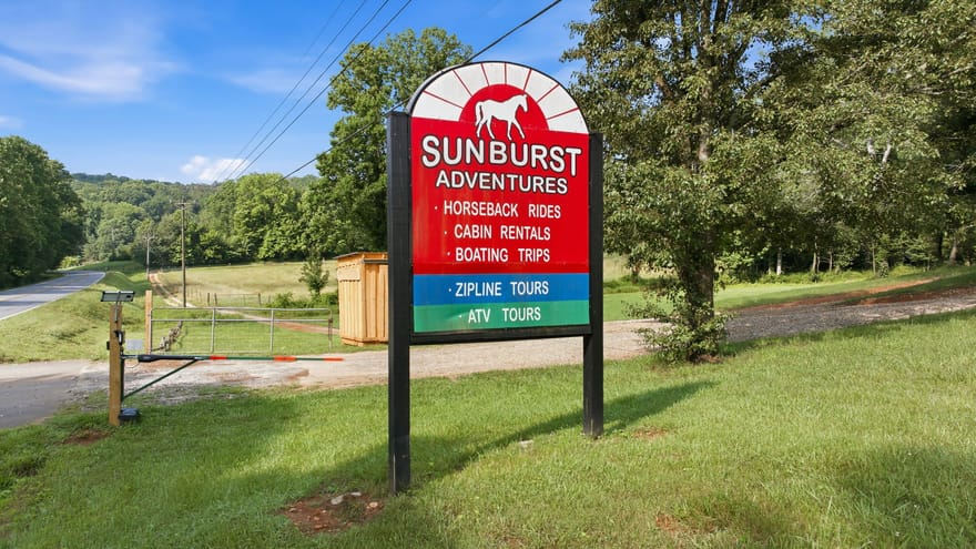 232 Sunburst Lane, Clarkesville, Georgia