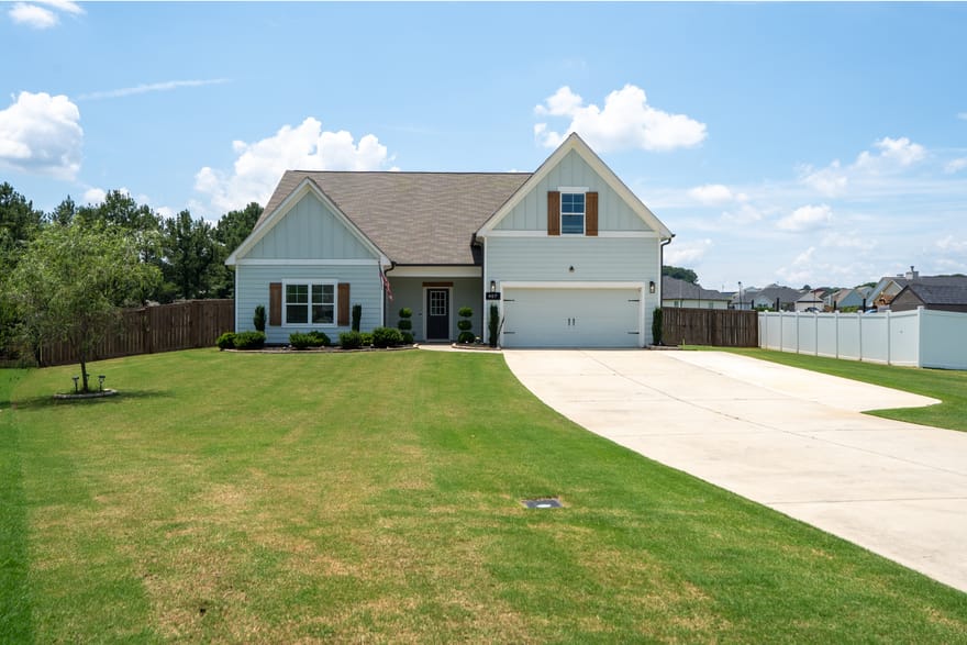 407 Glenn Trail, Winder, Georgia