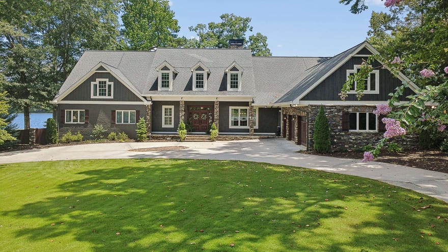 102 Pebblestump Point, Peachtree City, Georgia