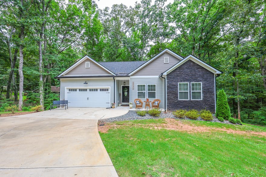 2033 Lakeview Parkway, Villa Rica, Georgia