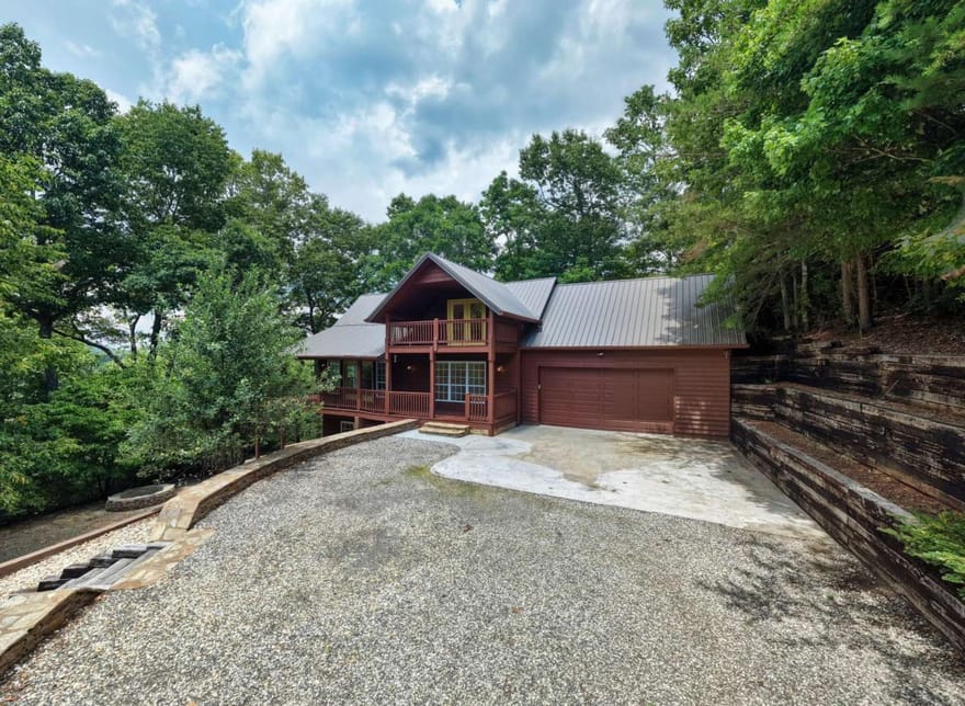 276 Moon Shadow Trail, Blairsville, Georgia