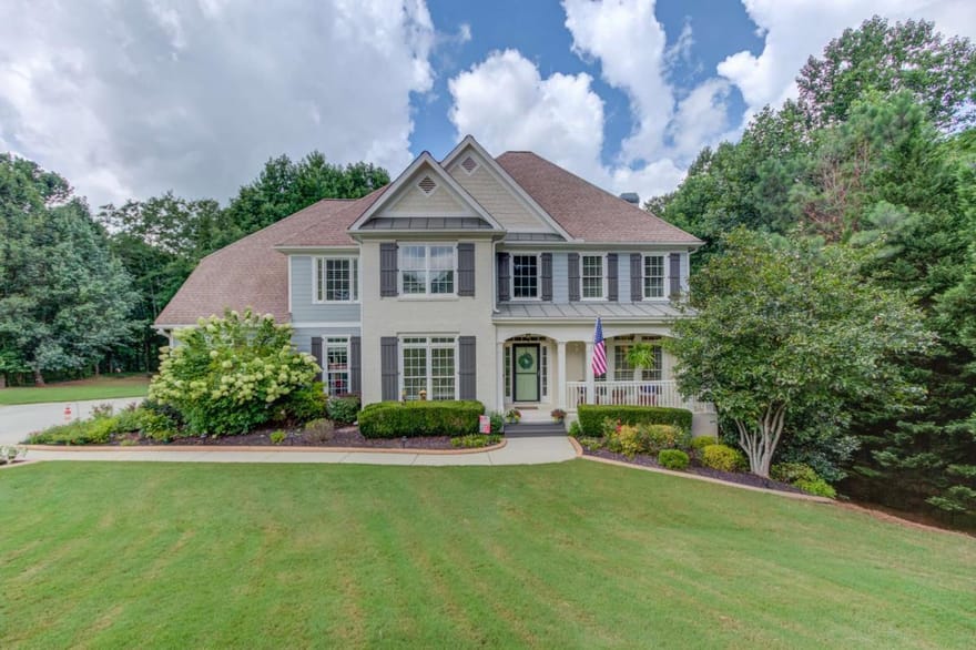 818 Oakridge Terrace, Loganville, Georgia