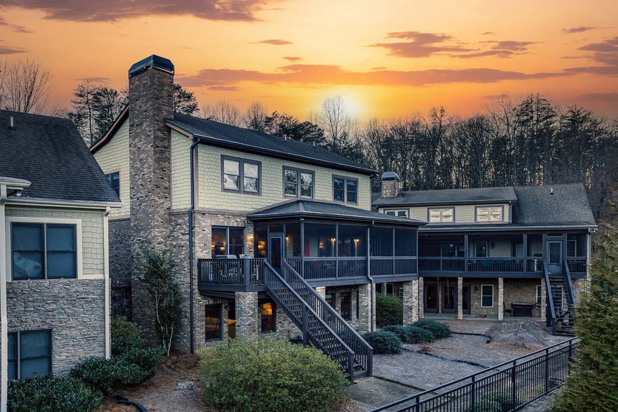 43 Seasons View Court, Clarkesville, Georgia