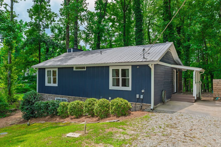 386 Longview Drive, Dawsonville, Georgia