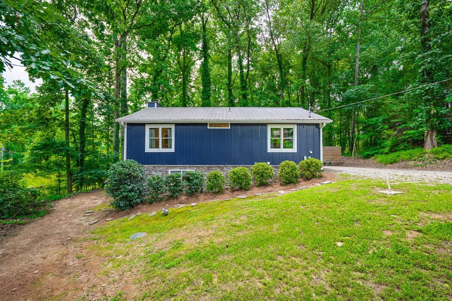 386 Longview Drive, Dawsonville, Georgia