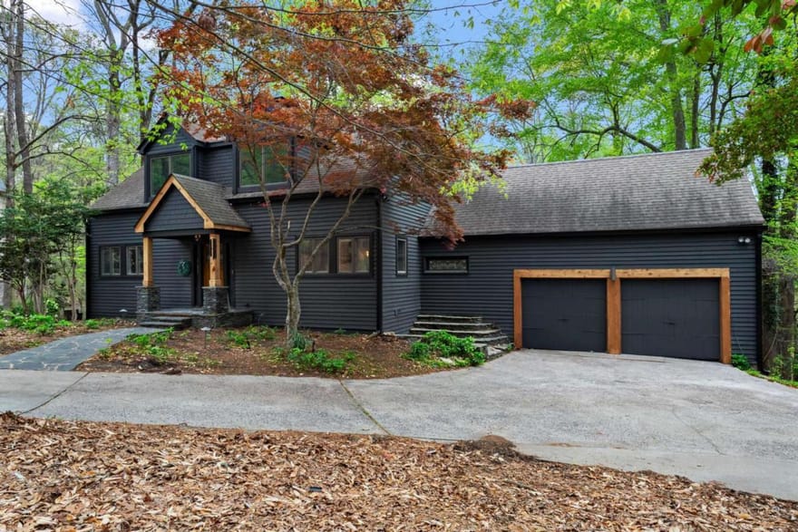 1890 Spalding Drive, Sandy Springs, Georgia