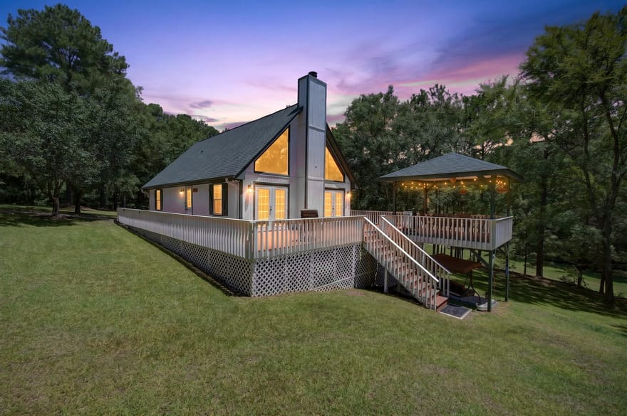 1271 Pullman Circle, Greensboro, Georgia
