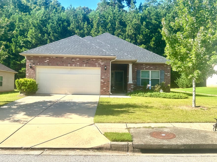 864 Crescent Lane, Griffin, Georgia