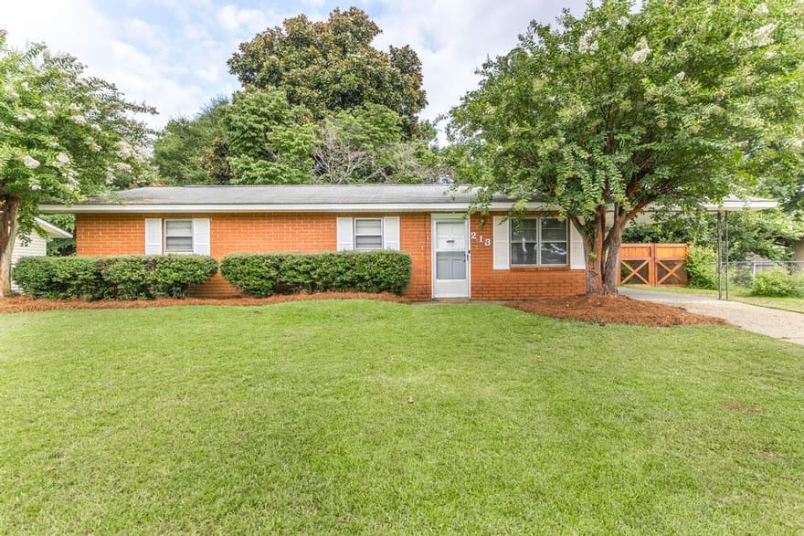 213 Debra Drive, Warner Robins, Georgia