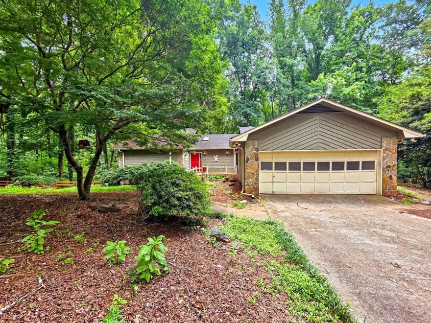 1740 Deer Run Drive SW, Conyers, Georgia
