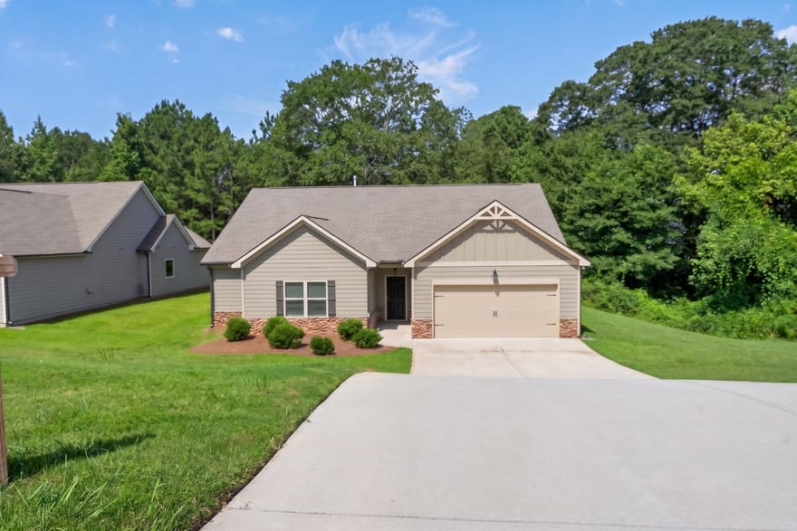 131 Holtz Drive, Carrollton, Georgia