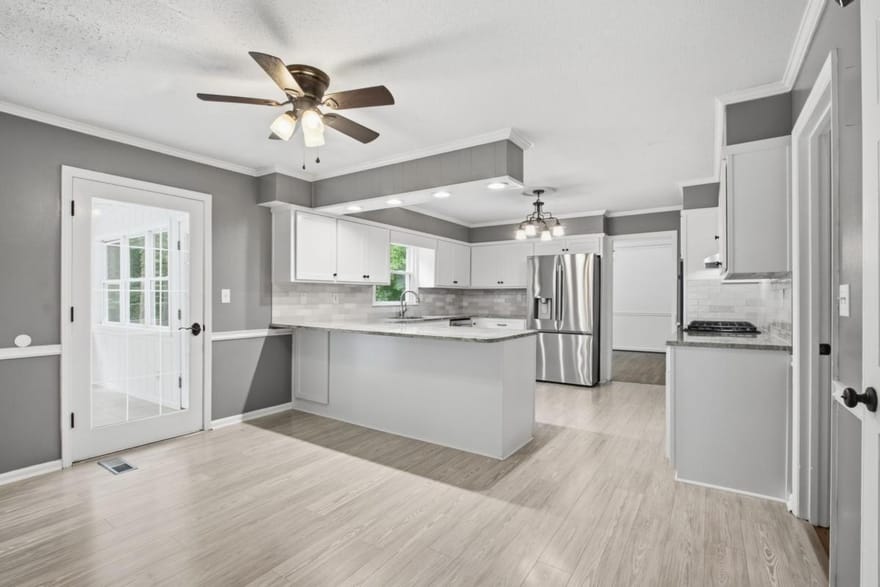 2033 Hessian Court, Stone Mountain, Georgia