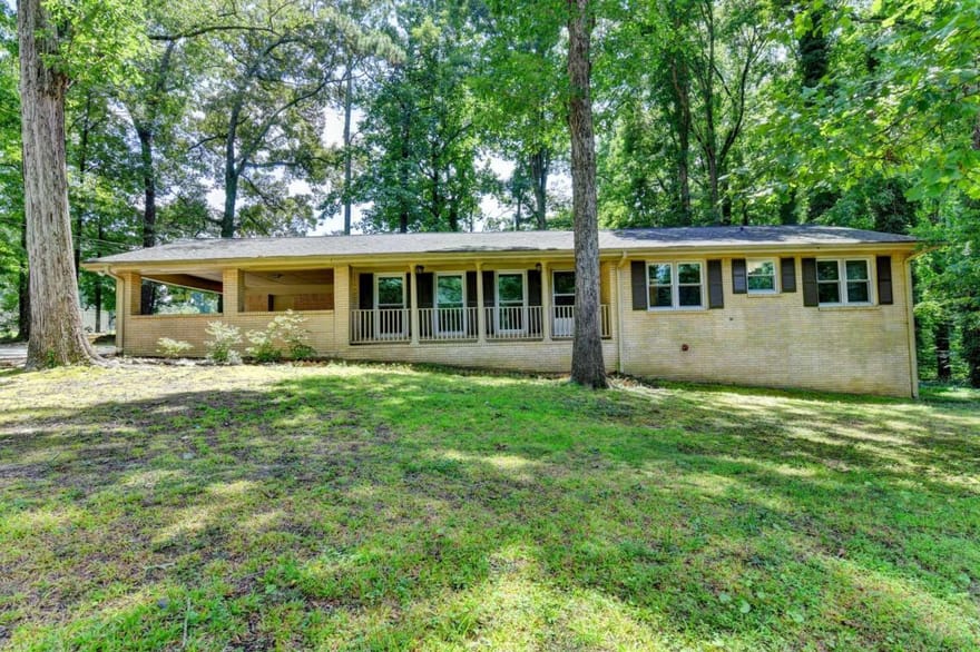 1138 Woodland Circle, Lawrenceville, Georgia
