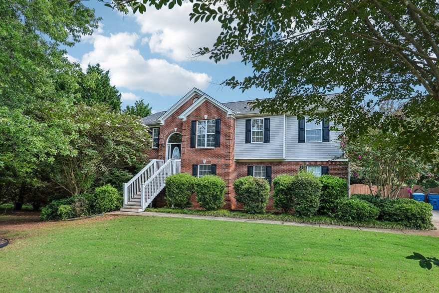 525 San Dra Way, Monroe, Georgia