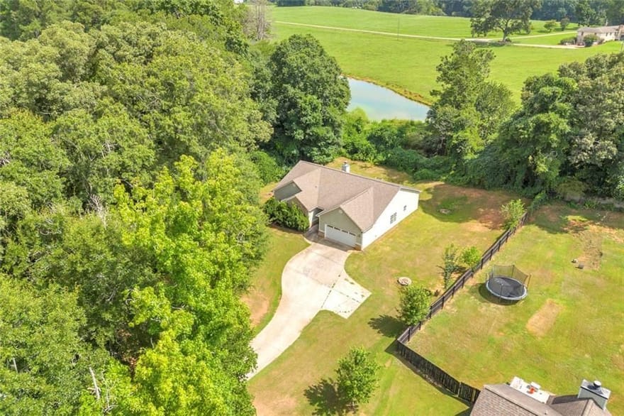 662 Carla Court, Winder, Georgia