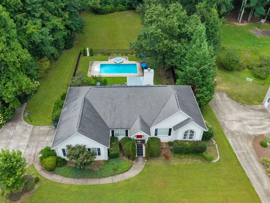 195 Galway Bend, Tyrone, Georgia