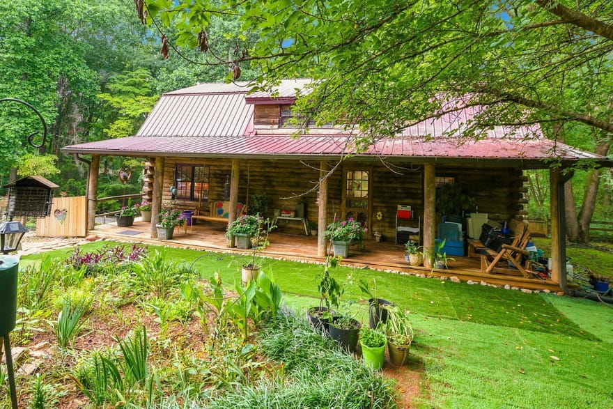 7918 Holyoke Road, Cumming, Georgia