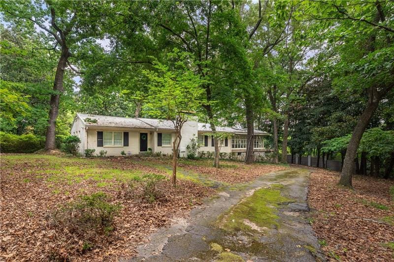 4715 Ridgeview Road, Dunwoody, Georgia