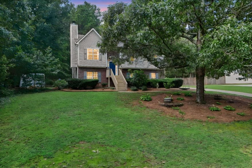 35 Hidden Brook Trail, Newnan, Georgia