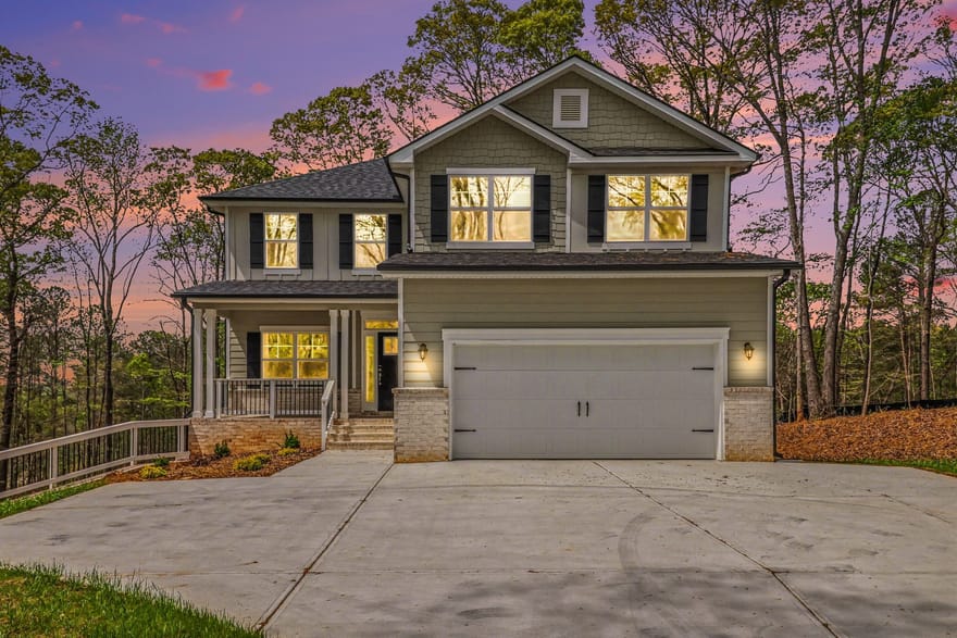 626 Walnut Creek Parkway, Pendergrass, Georgia