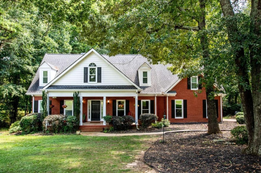 1011 Lakeside Court, Bishop, Georgia
