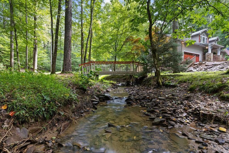 434 Lemmon Drive, Ellijay, Georgia