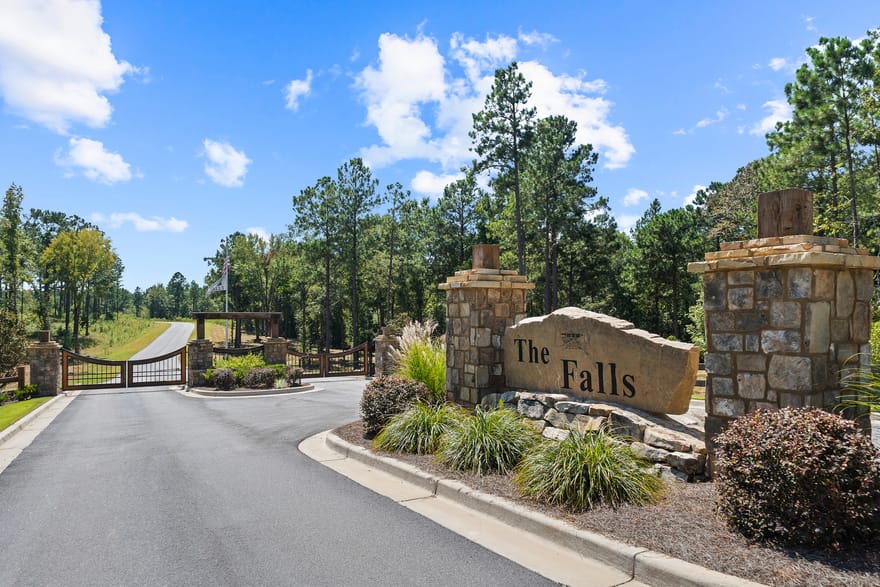 300 Wind Rock Ridge, Milledgeville, Georgia