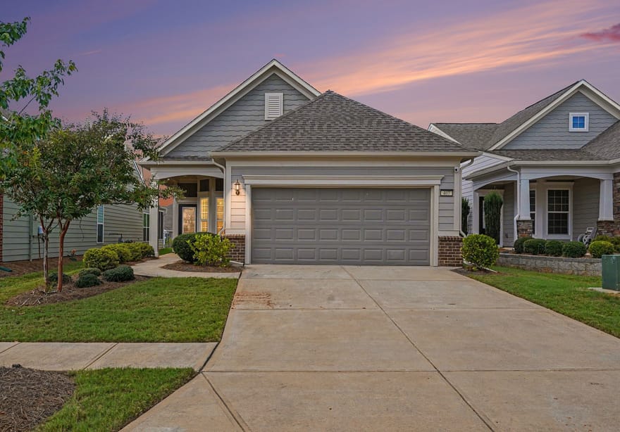 407 Chestatee Court, Griffin, Georgia
