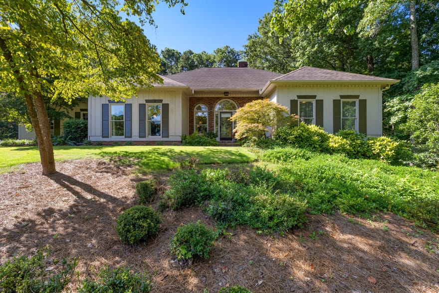 216 Ashford Circle, LaGrange, Georgia