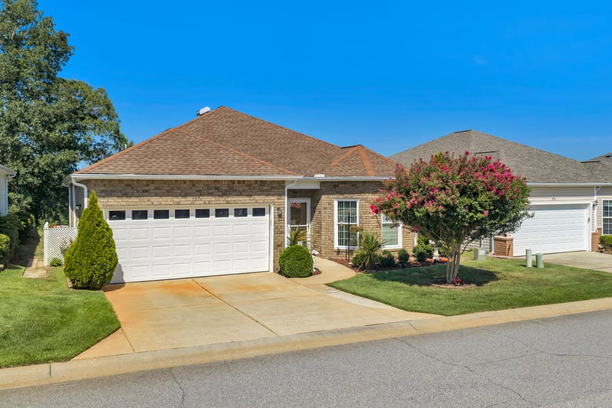 372 Spyglass Hill Drive, Perry, Georgia